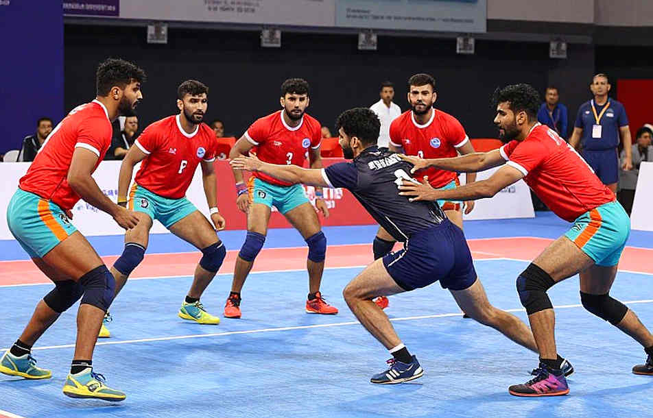 প্রিমিয়ারের রেড কার্পেটে চুন-লি: একটি কসপ্লে সংবাদ যেভাবে ইস্পোর্টস কনটেন্ট-অর্থনীতির ব্যালান্স শিট খুলে দেয়