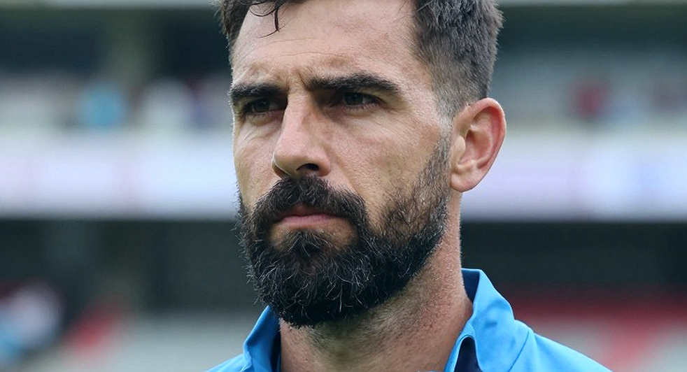 Shaun Tait's Pakistan Deal: Where the Word 'Consultant' Looms Larger Than the Coaching Question Shaun Tait's Pakistan Deal: Where the Word 'Consultant' Looms Larger Than the Coaching Question