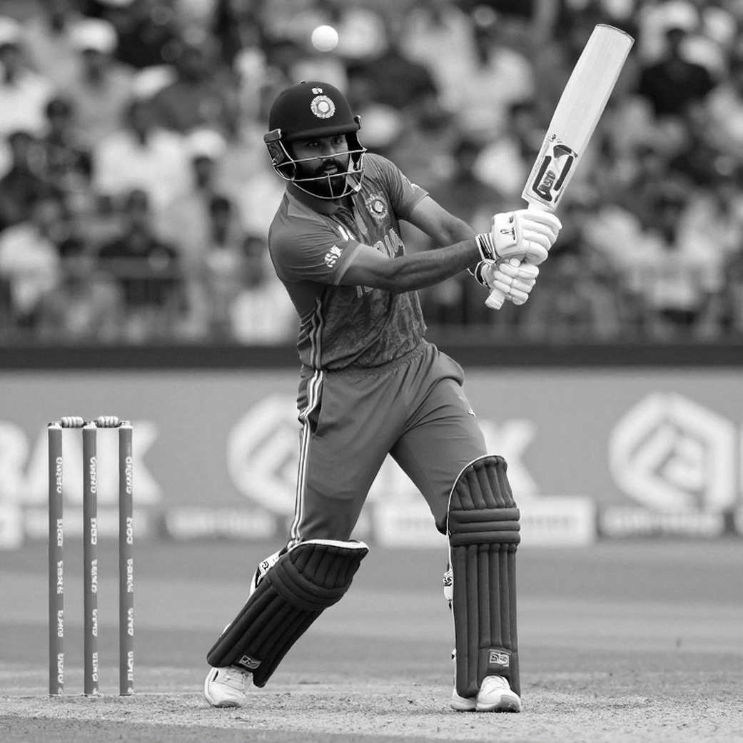 ক্যাথিড্রালের নীরবতা: ছয় ম্যাচে ছয় পয়েন্ট, আর অল্ড ট্র্যাফোর্ডের ঘড়ি ক্যাথিড্রালের নীরবতা: ছয় ম্যাচে ছয় পয়েন্ট, আর অল্ড ট্র্যাফোর্ডের ঘড়ি