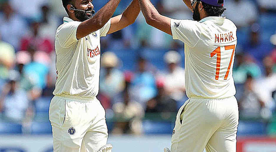 পাওয়ারপ্লের পরের বিশ ওভার: বাংলাদেশের ফেজ লিভারেজ ফাঁক ও মিরপুরের হিসাব পাওয়ারপ্লের পরের বিশ ওভার: বাংলাদেশের ফেজ লিভারেজ ফাঁক ও মিরপুরের হিসাব