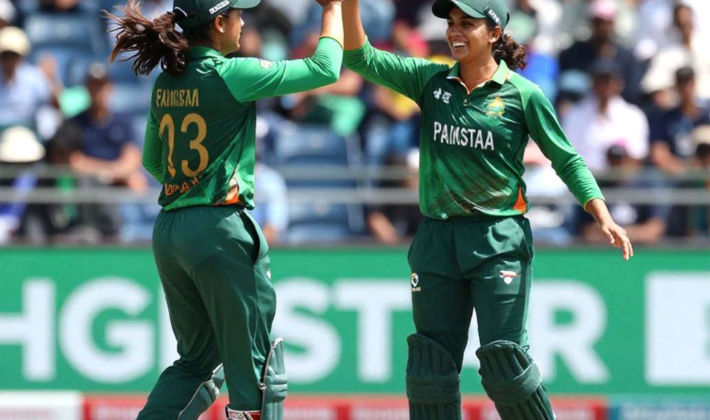 ব্লকচেইন আর ক্রিকেটের খাতা: ফ্যান টোকেনের হিসাব, এনএফটির ফসিল আর গ্রাসরুটের অদৃশ্য শ্রম ব্লকচেইন আর ক্রিকেটের খাতা: ফ্যান টোকেনের হিসাব, এনএফটির ফসিল আর গ্রাসরুটের অদৃশ্য শ্রম