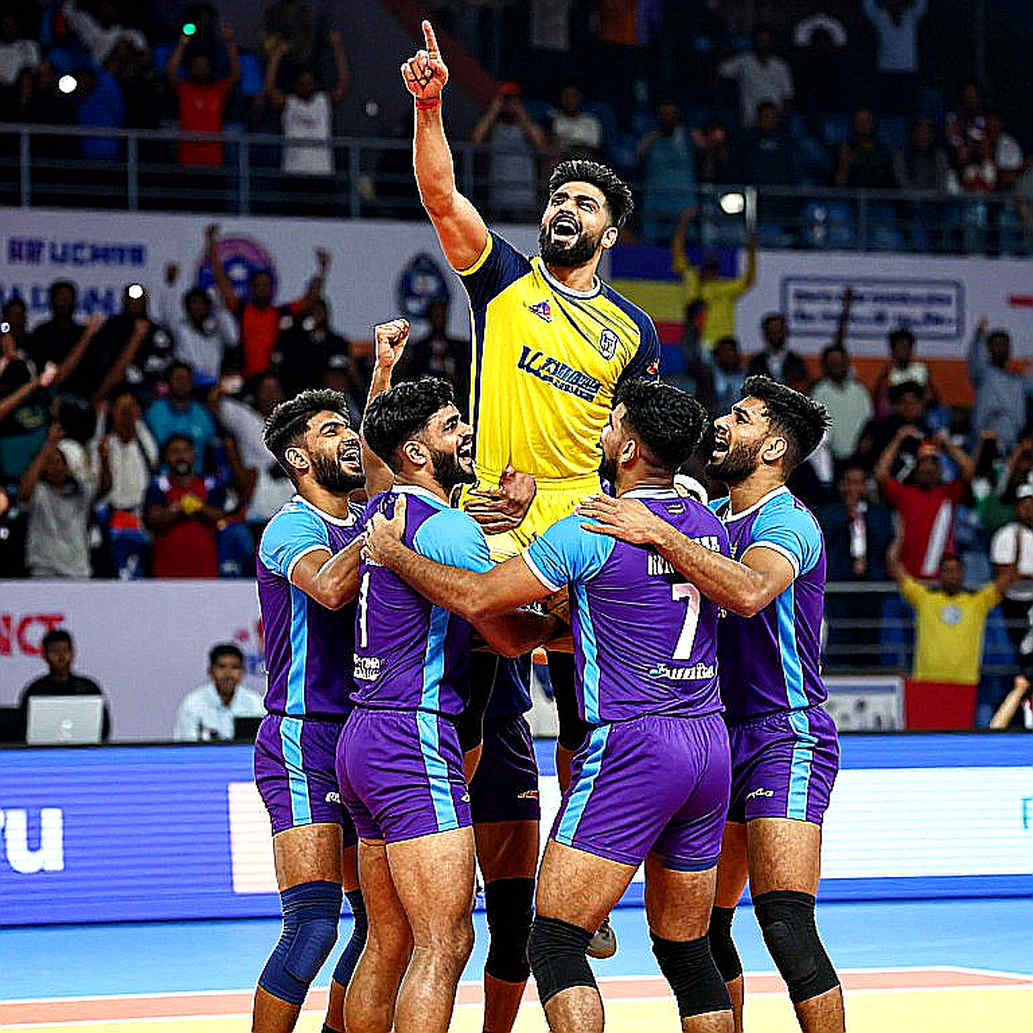 পাওয়ান শেখাওয়াতকে শুরুতে না রাখার বিষয়টি: কাবাডি মাঠে বায়োমেকানিক্স ও মর্যাদার নীরব কাহিনি